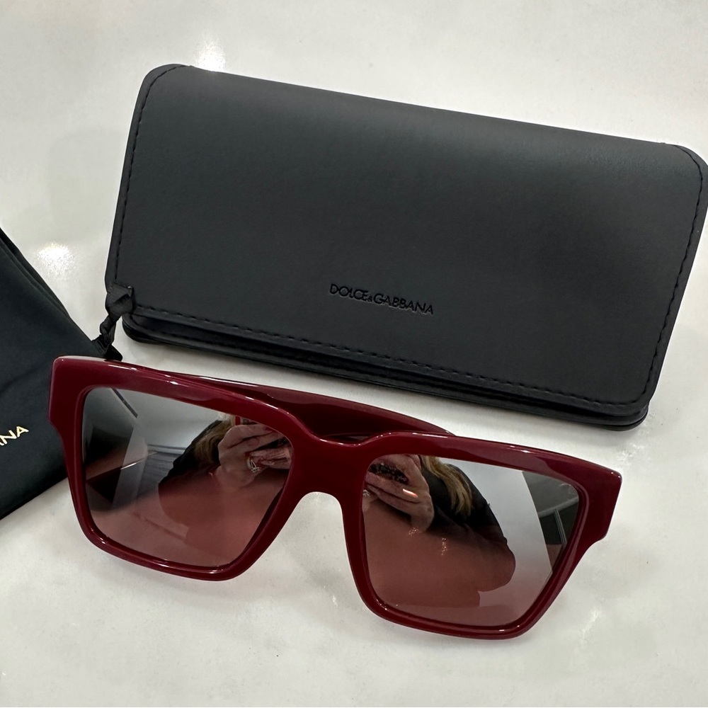 Dolce & Gabbana Sunglasses - Picture 2 of 7
